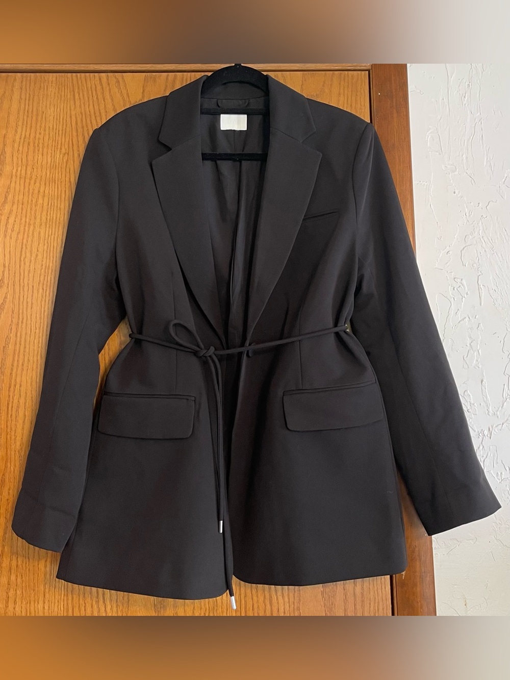 H&M Elegant Black Blazer With Removable Belt